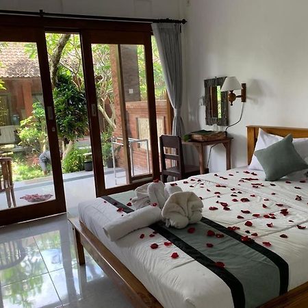 Yoga Homestay Ubud Exterior photo