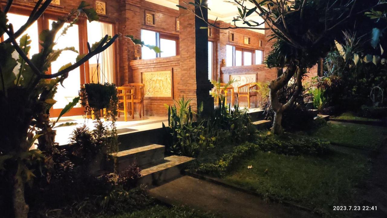 Yoga Homestay Ubud Exterior photo